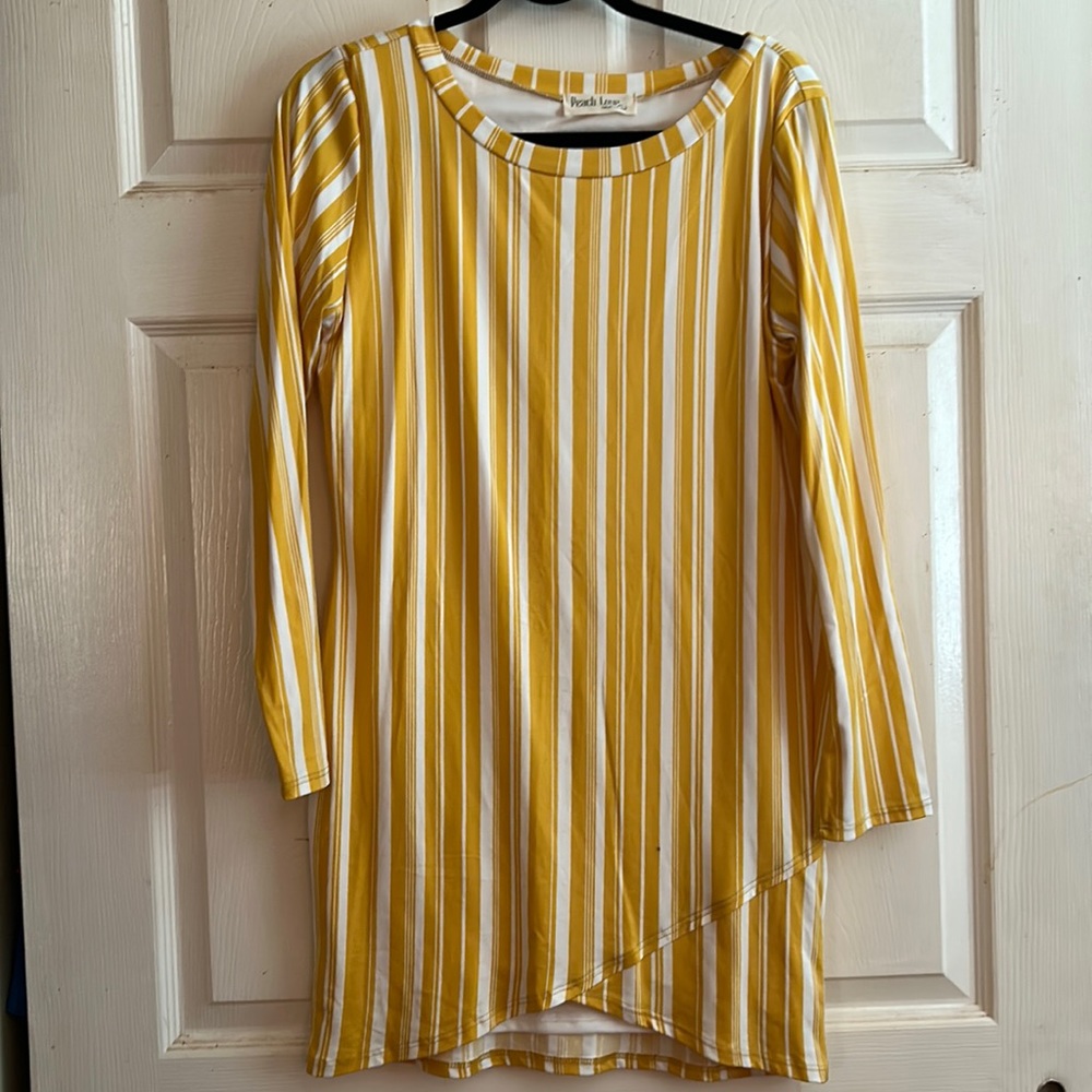 NWOT Peach Love yellow/white striped tunic
